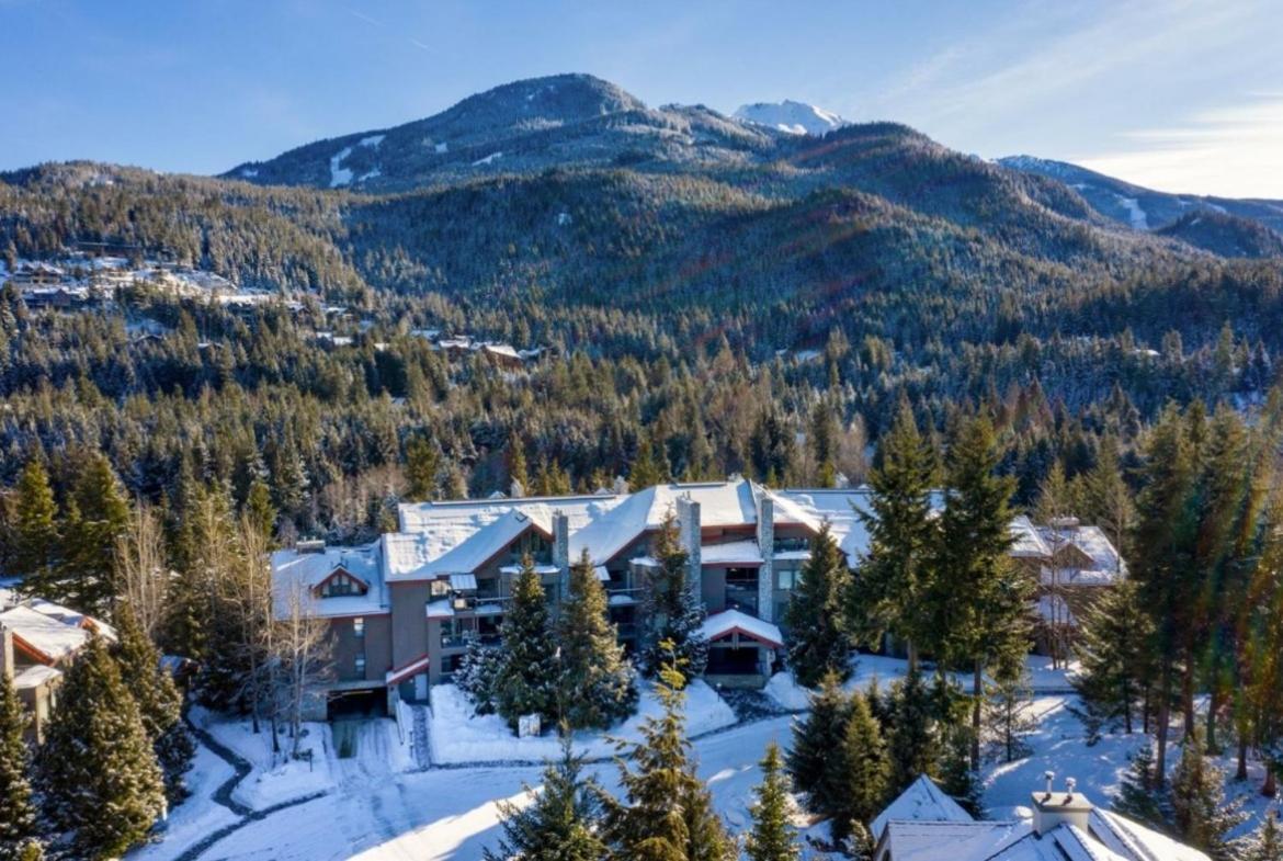 Greyhawk By Outpost Whistler Villa Eksteriør bilde