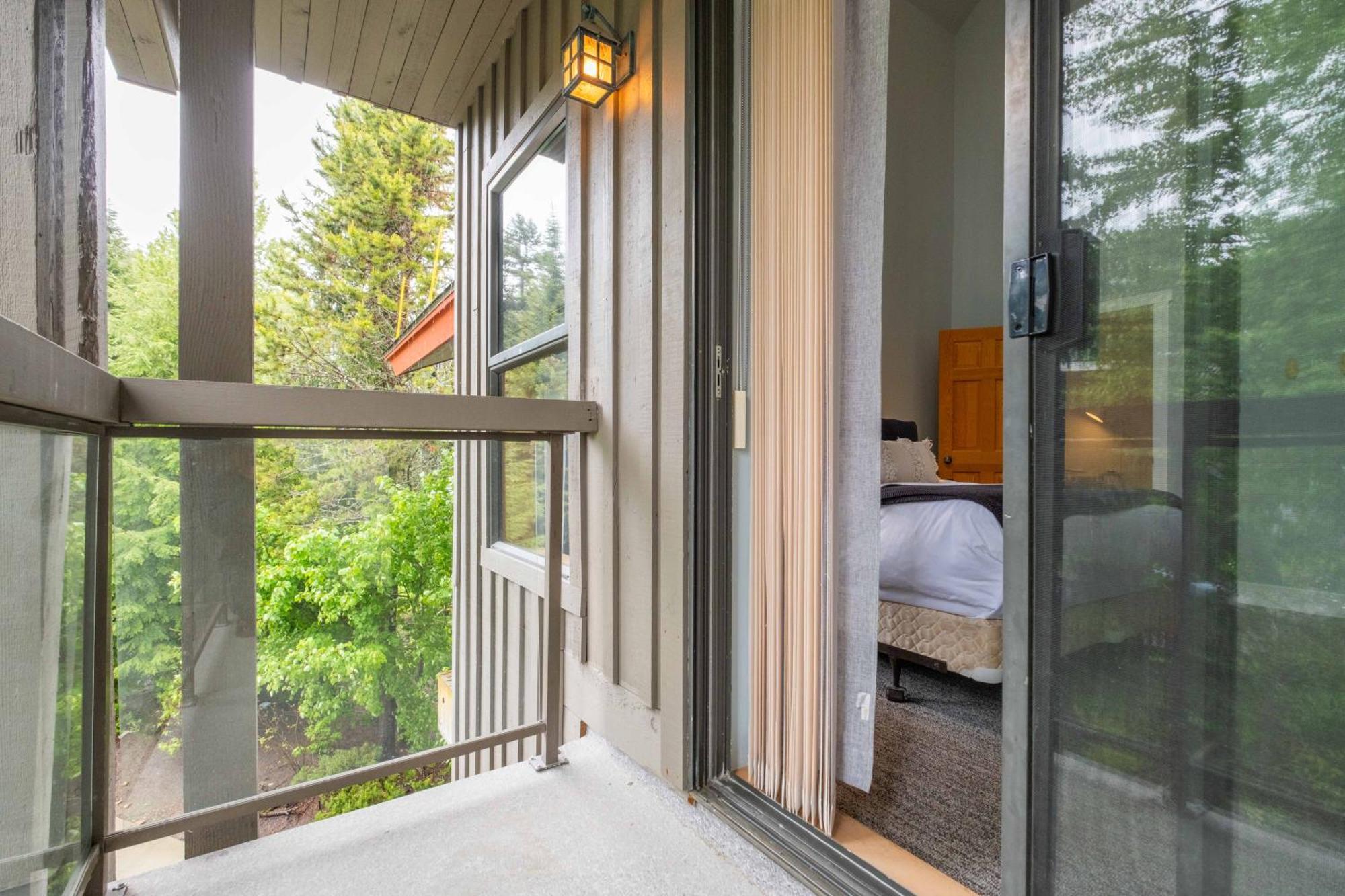 Greyhawk By Outpost Whistler Villa Eksteriør bilde